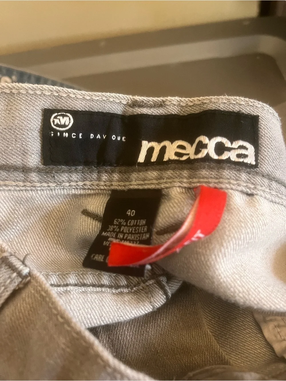 2 denim y2k shorts bundle jorts bottoms size 40-42  mecca akademiks vintage